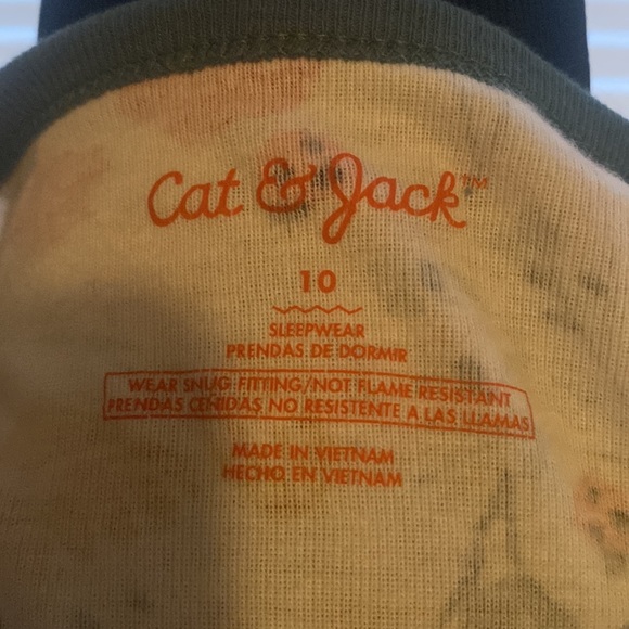 Patterned long sleeve top - Picture 3 of 3